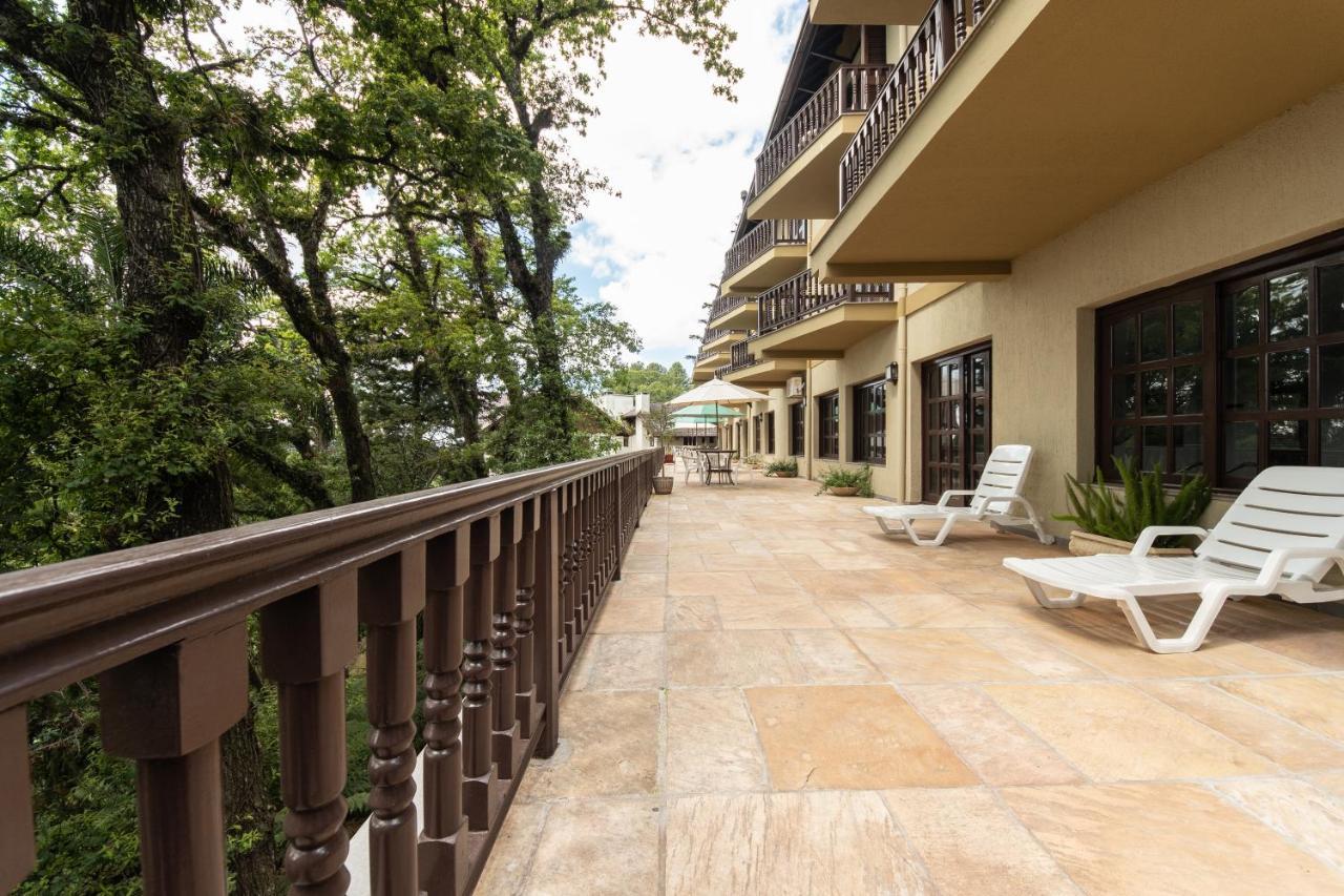 格拉玛多Residencial Vale Dourado公寓式酒店 外观 照片